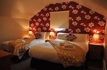 Frühstückspension Pembroke House 4*