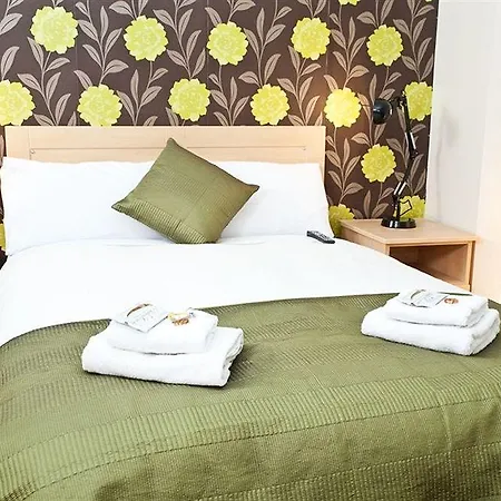 Pembroke House Bed & Breakfast
