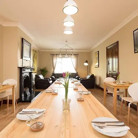 Pembroke House Bed & Breakfast